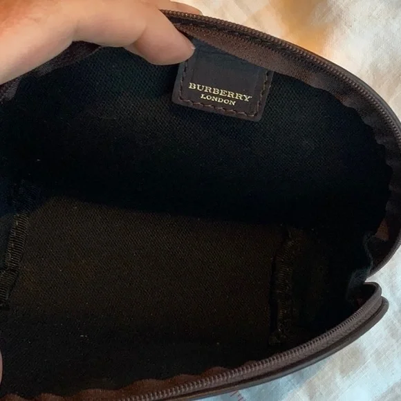 NOT FOR SALE - Picture 7 of 9